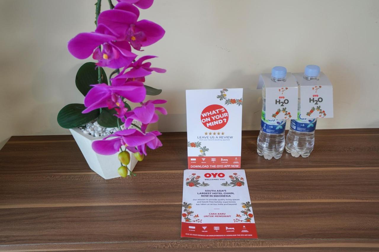 Oyo 1992 China Town Hotel Bali Kuta Lombok Zewnętrze zdjęcie