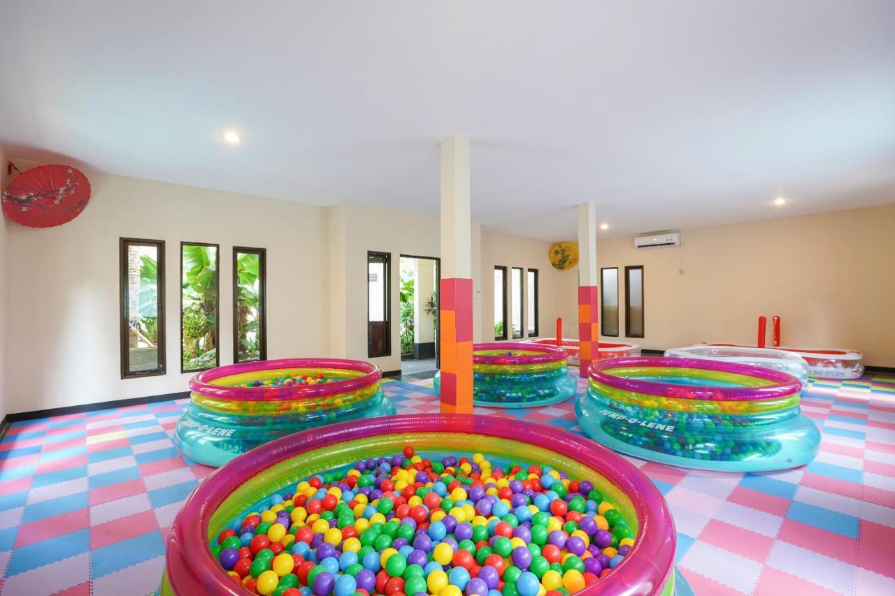 Oyo 1992 China Town Hotel Bali Kuta Lombok Zewnętrze zdjęcie